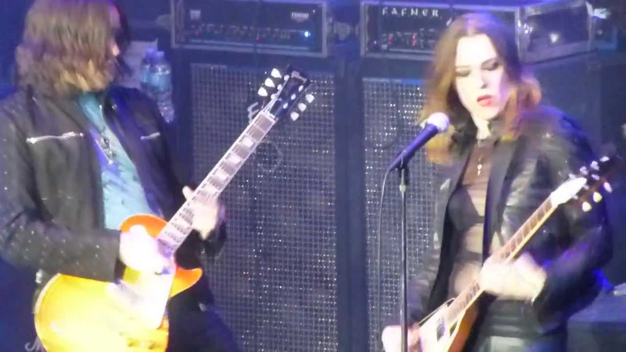 Ronnie James Dio Cancer Fund - Halestorm @ The Avalon Hollywood,CA. 2014