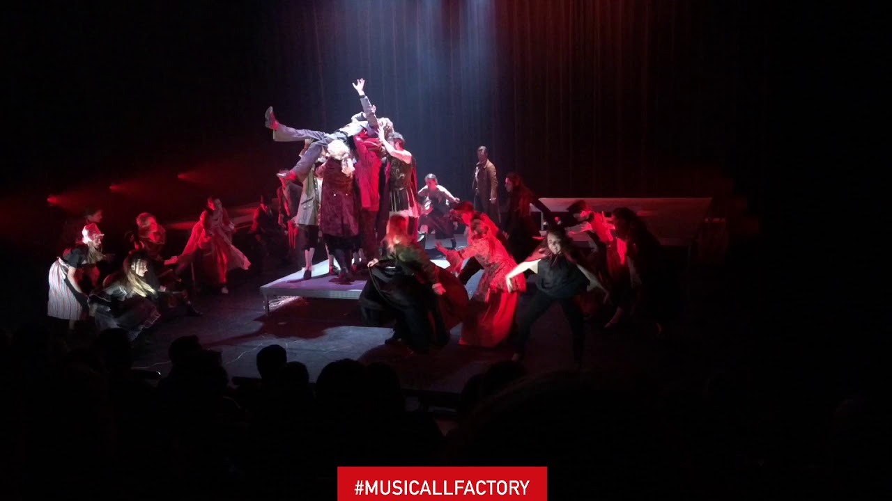 MAF MEMORIES! - Crash en Creatie | MusicAllFactory Volwassenen - eindvoorstelling 2016