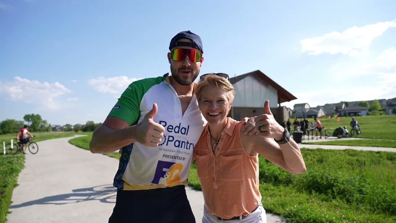 Mayor's Bike Ride: Urbandale Residents Gather at Walnut Creek Regional Park and Hit the Trails