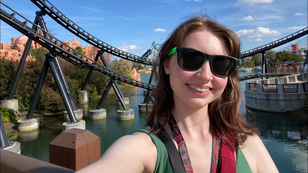 Universal Vlog! | Rides, Drinks, and Mardi Gras!