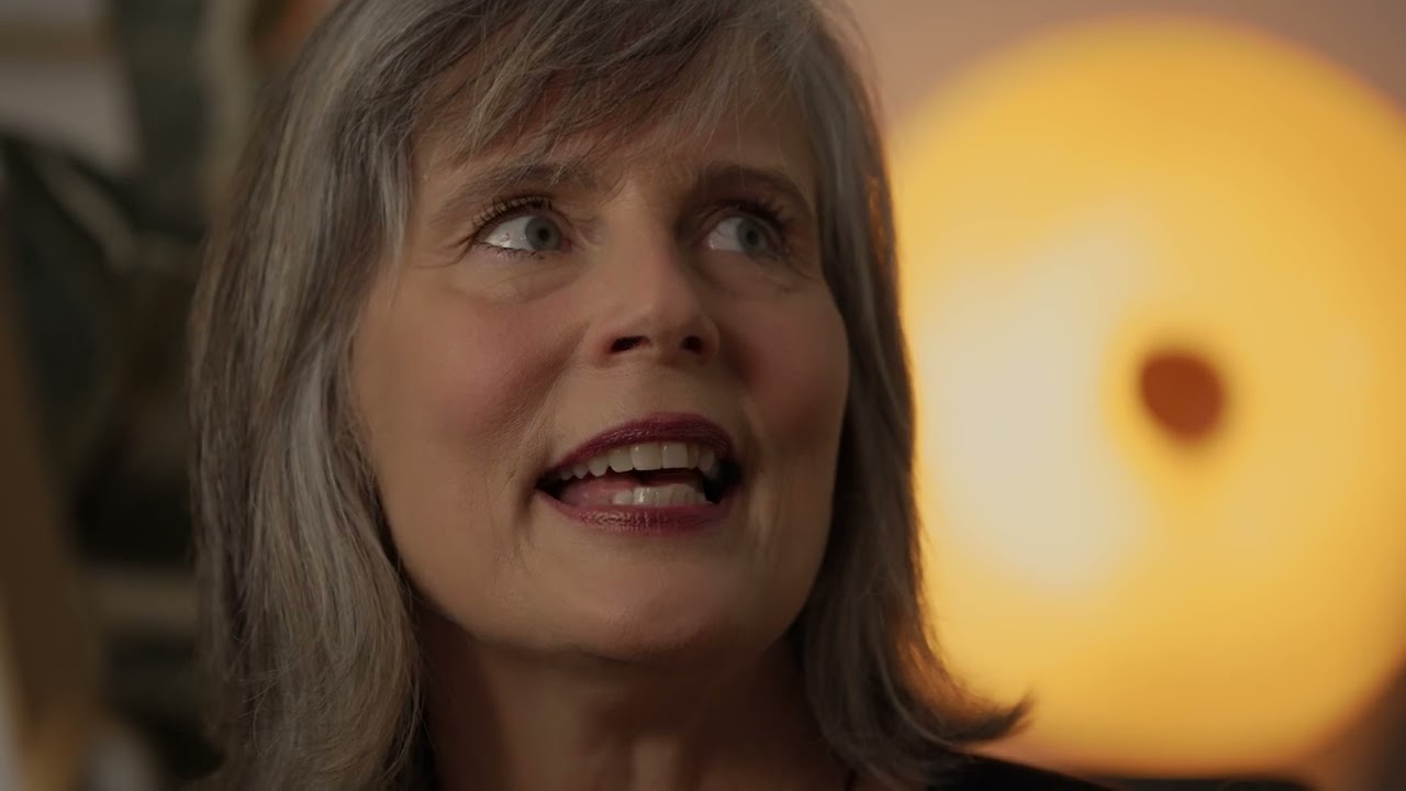 Showing Up with Nancy Regan S1E11 - Miss Lion Hunter