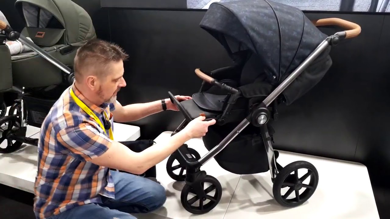 Универсальная детская коляска Roan Coss