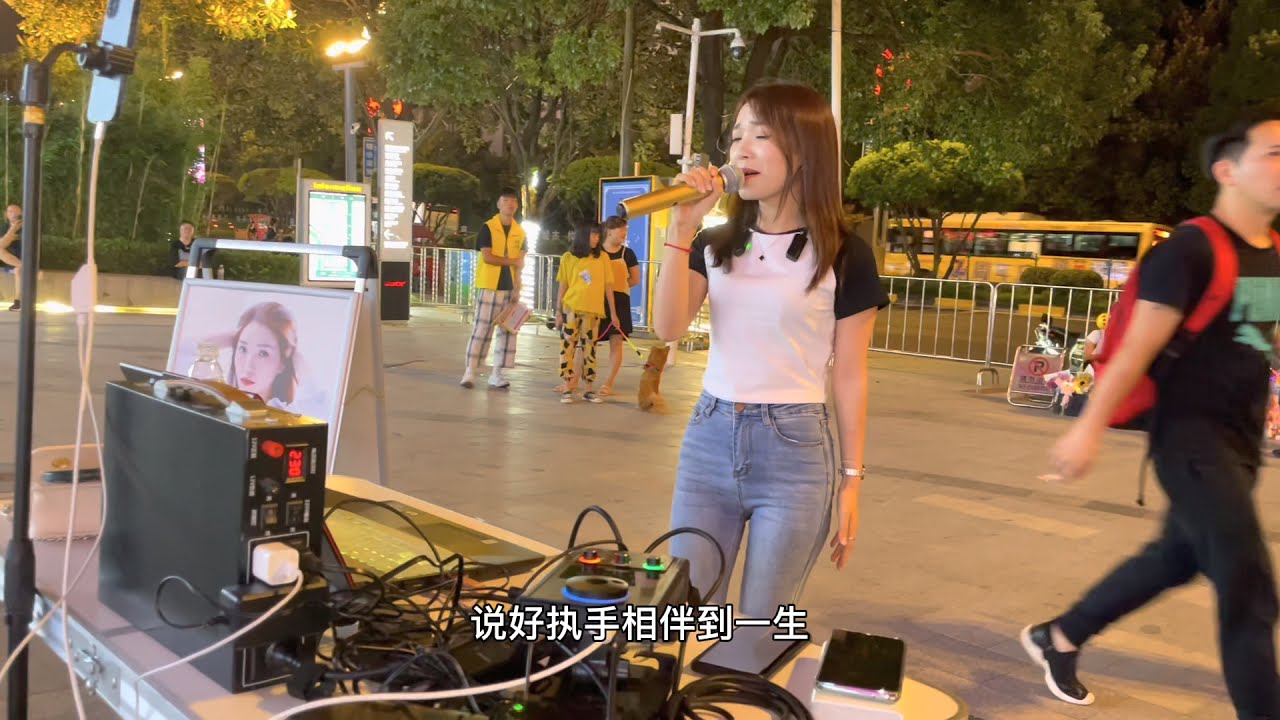 贵州小蓉儿《我的情深你若懂》，唱出了心里的故事