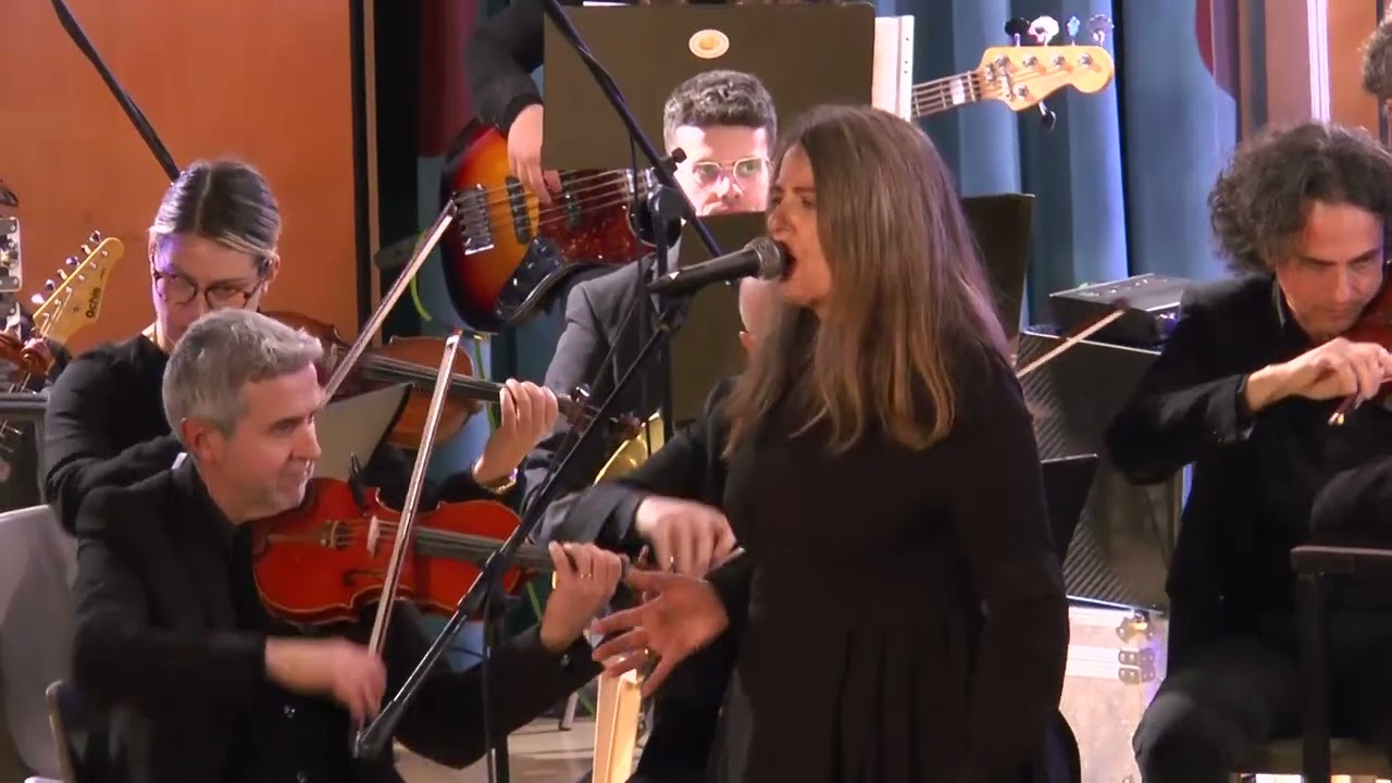 Nada in concerto a Matera con l'Orchestra della Magna Grecia