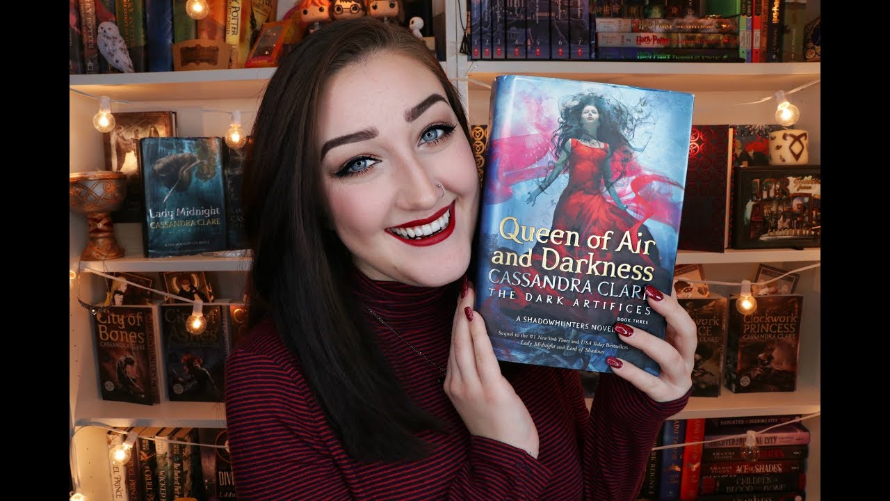 QUEEN OF AIR AND DARKNESS l Book Review.