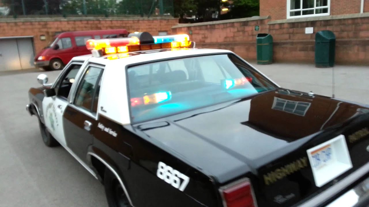 1986 Ford crown victoria CHP