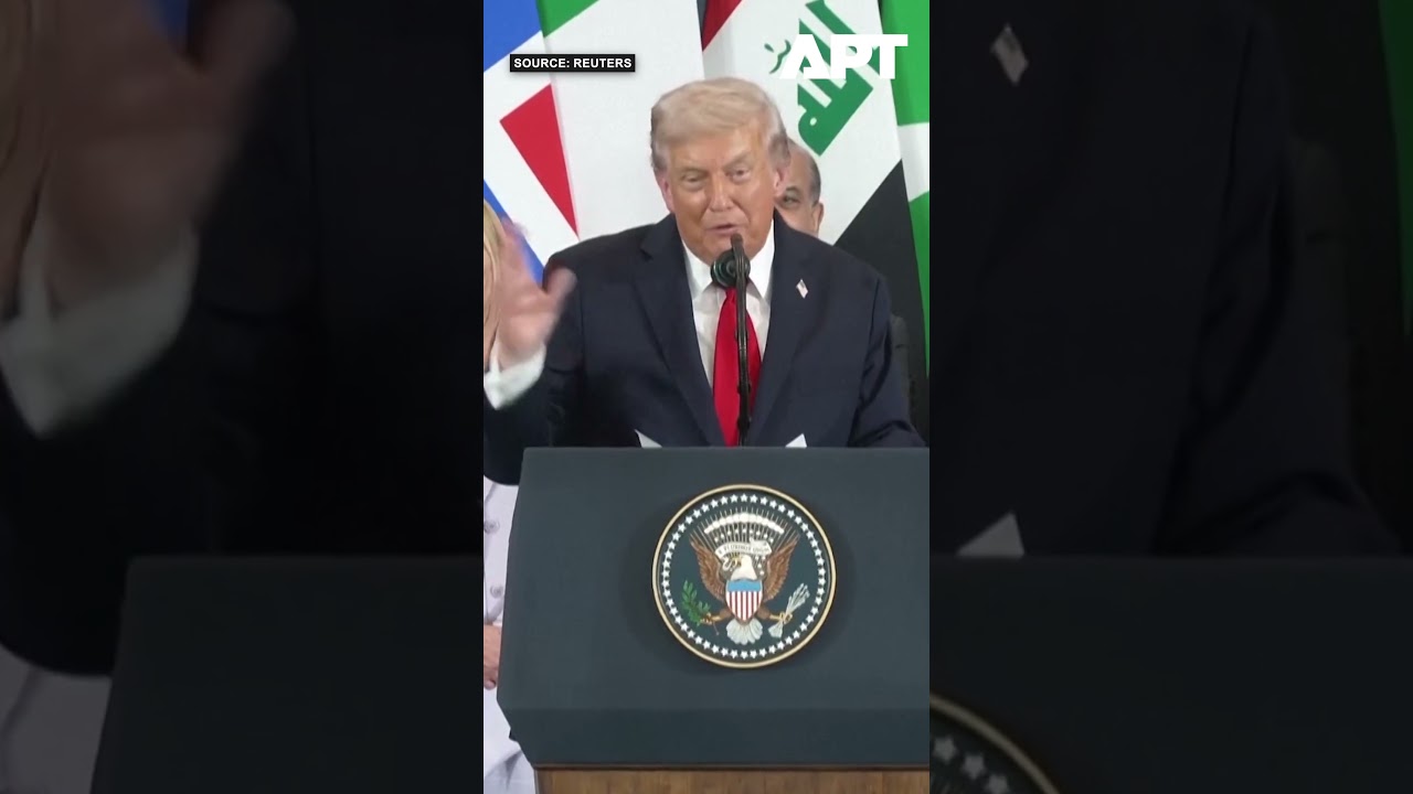 Момент: Трамп назвал итальянку Мелони &laquo;красивой молодой женщиной&raquo; во время саммита в Египте | APT