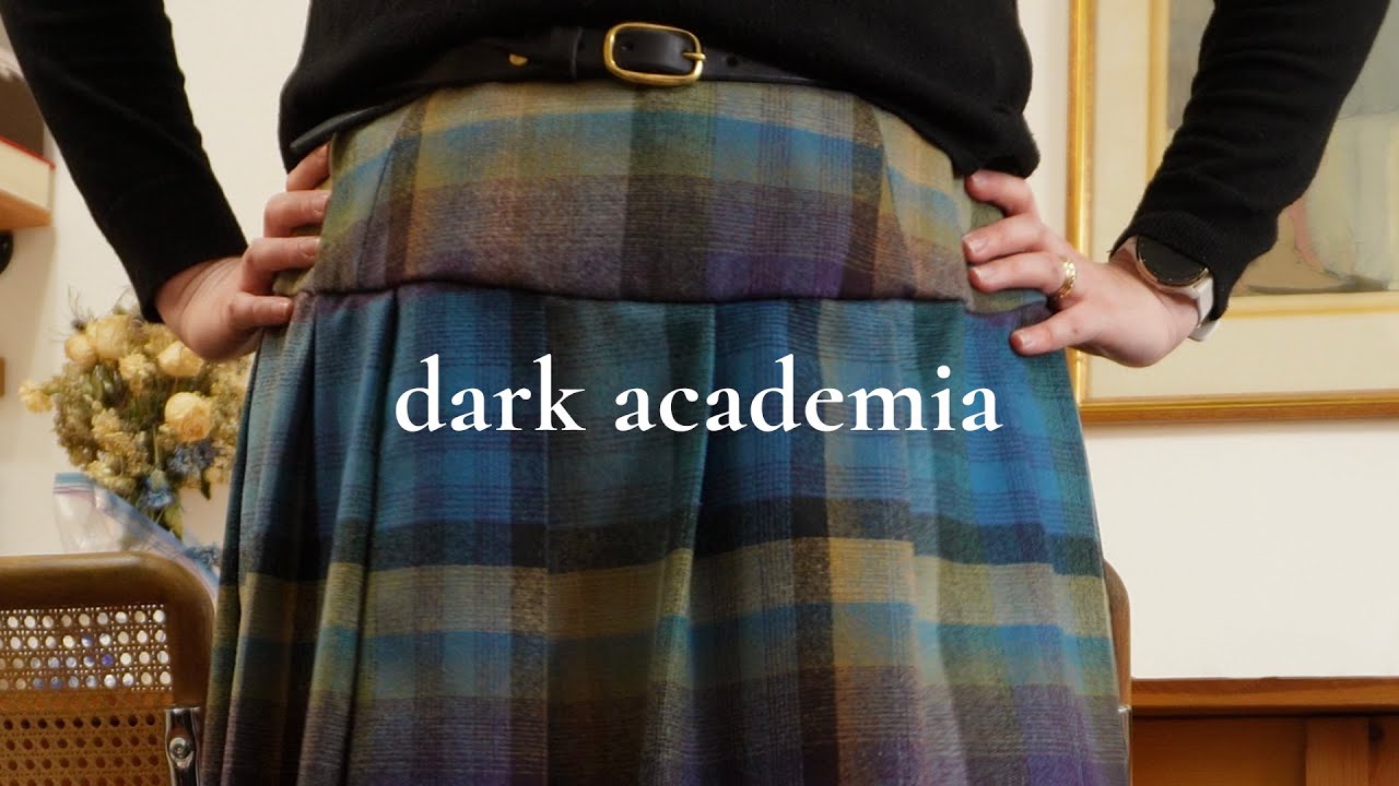 Making a pleated Dark Academia skirt | Sewing Vlog