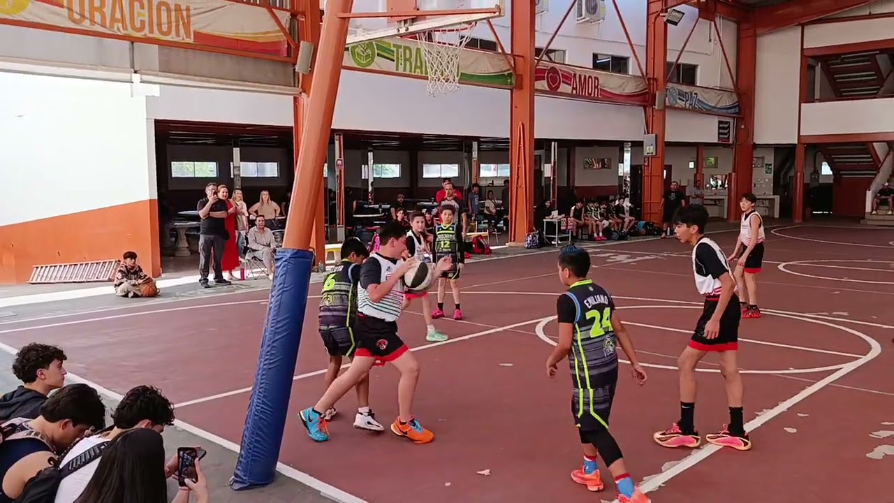 Trojans VS Sabers Parte 1