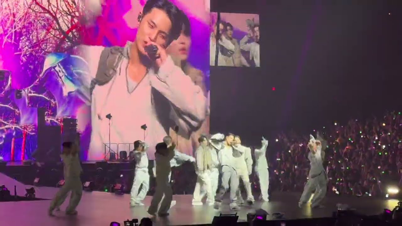 Seventeen / Seventeen [Right Here] Tour / Chicago / 10-23-24
