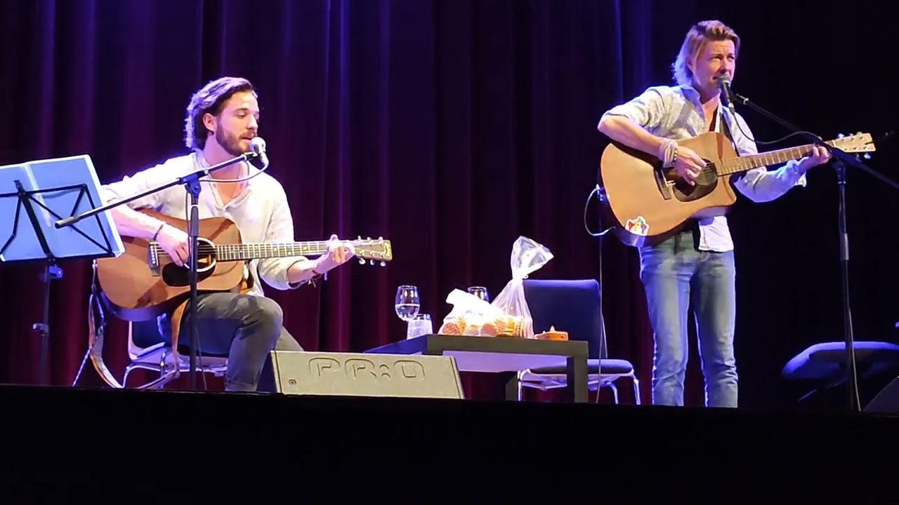 Vecsei H. Miklós & Beck Zoltán - Csönded vagyok (Kártyajáték, Mosonmagyaróvár) 2022.09.14.