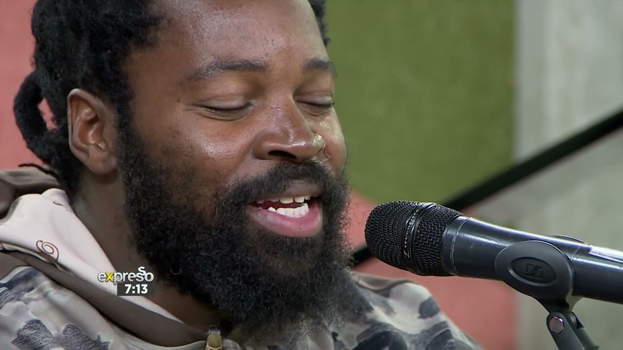 Inkabi Zezwe performs 'Sayona'