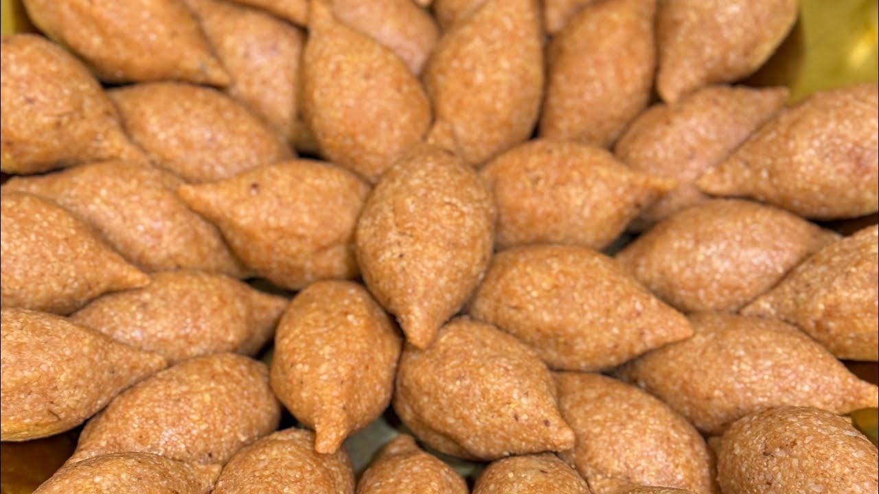 كبة الجريش المقلية حمره ومقرمشة وتجنن اذا جربتوها حتصير ادمان ❤️