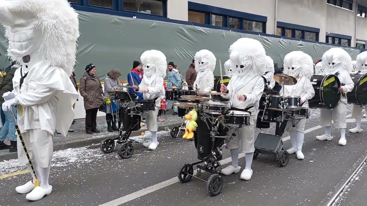Guggemuusik Nuggi Spuger Basel an de Basler Fasnacht (27.2.2023)