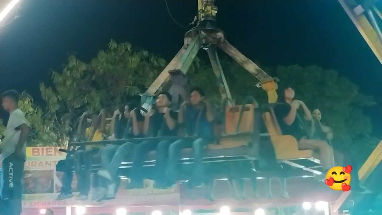 Fiestas en El Salvador🥰🥰🎡🎡🏗️🎡