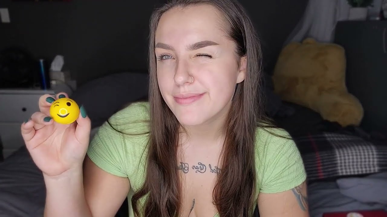 ASMR- Trigger Assortment (Small Objects) Tapping Scratching & Whispering