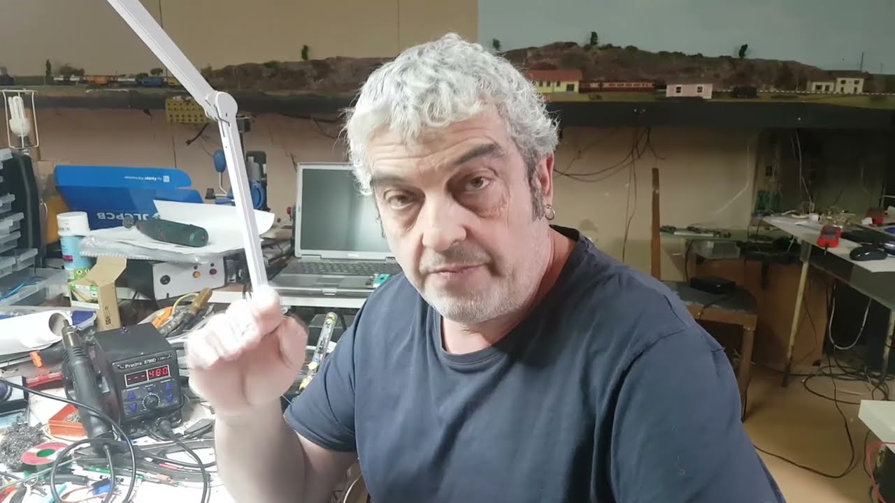 Commande d'aiguillage Arduino servo à vitesse lente pour débutant