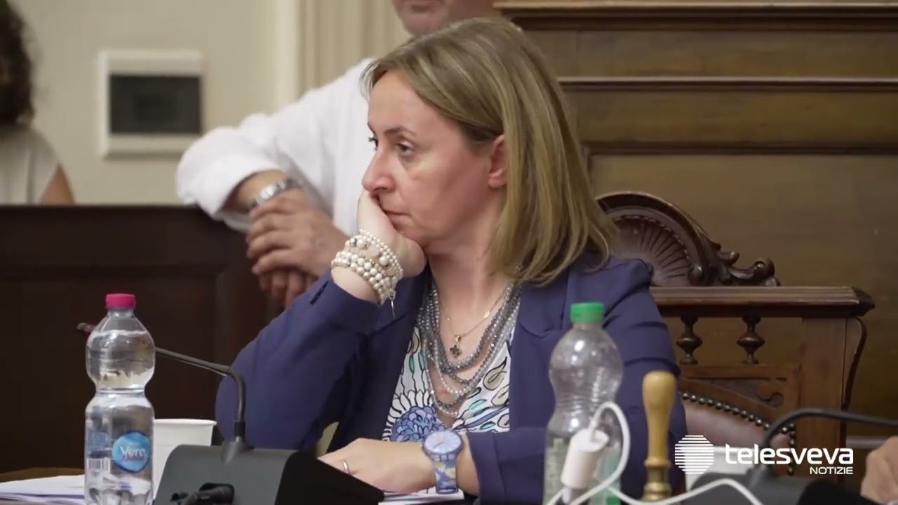 Andria ancora maglia nera per inquinamento in Puglia, Losappio: «Aggiornare il Piano del Traffico»