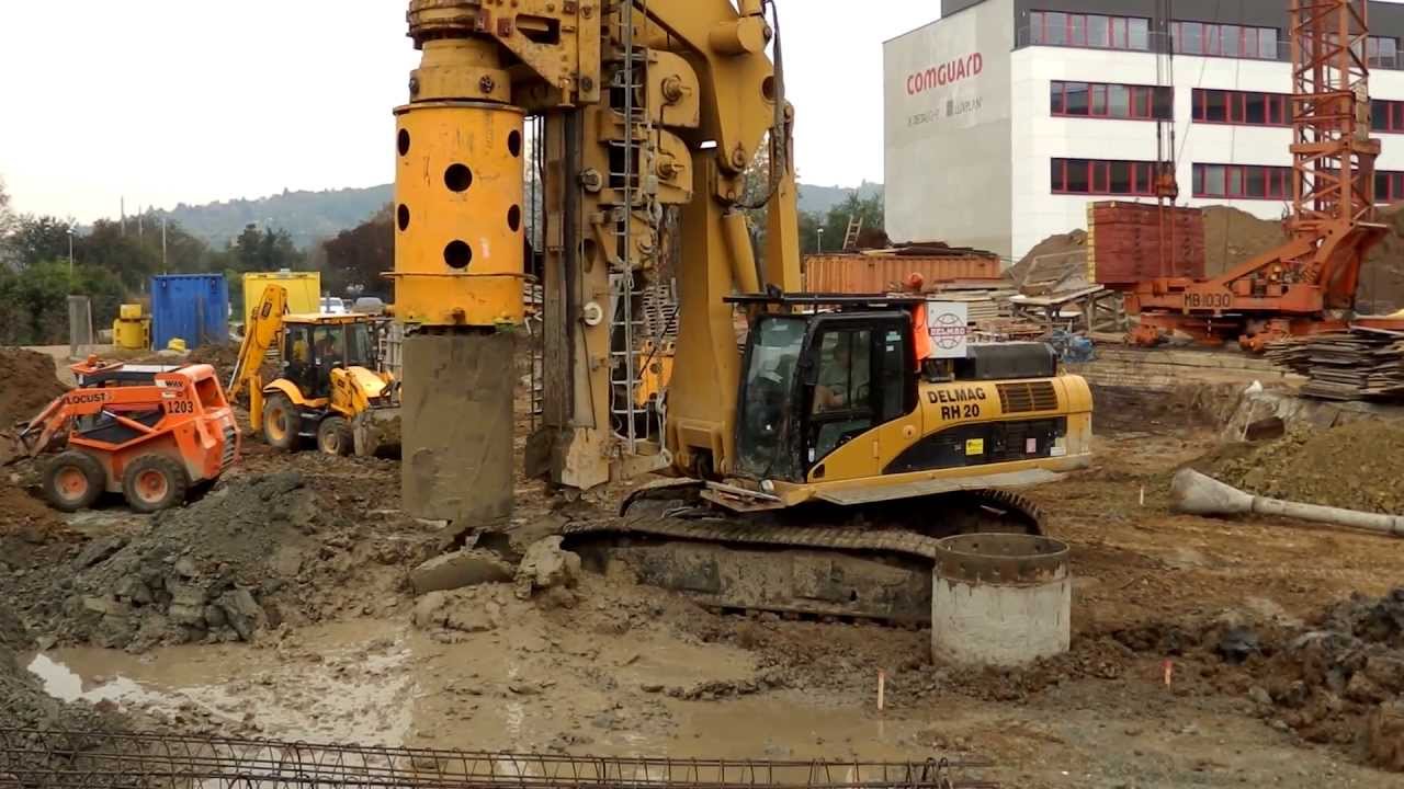 Delmag RH 20 drill in water