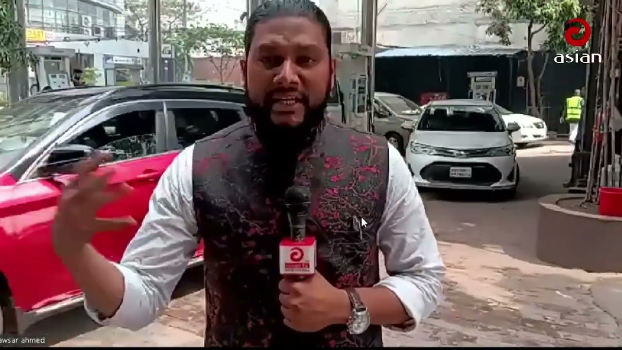ফিলিং স্টেশনগুলোতে জ্বালানী তেলের জন্য যানবাহনের দীর্ঘ লাইন দেখা যাচ্ছে | Asian Television