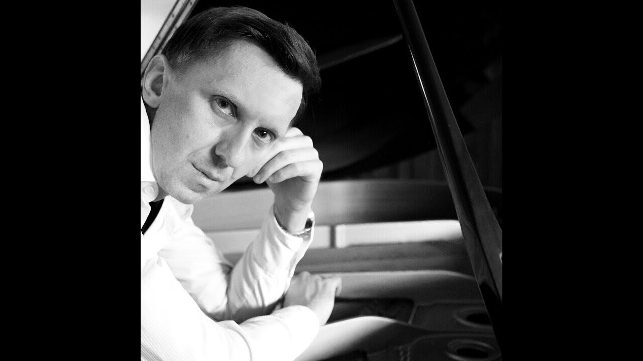 J.Haydn: Piano Sonata in C Major, Hob.XVI/21, played by Oliver Majstorovic