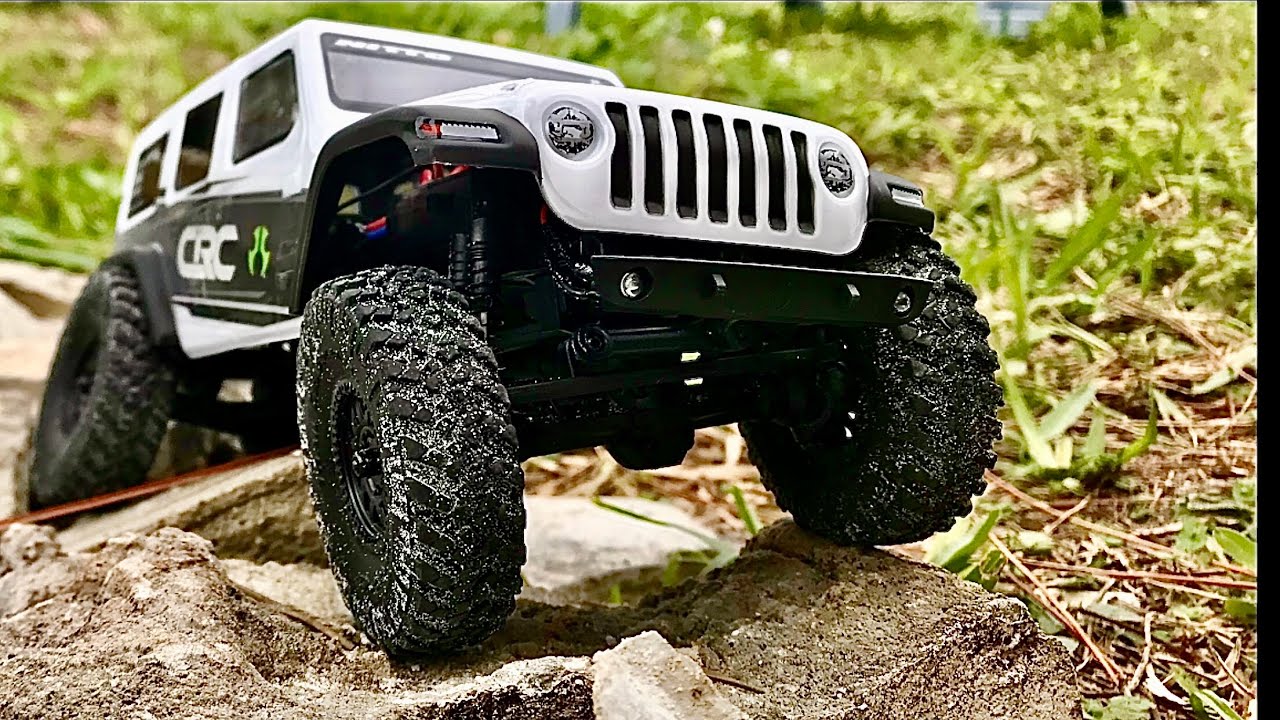Axial Scx24 / UPGRADED DeadBolt Vs STOCK Rubicon