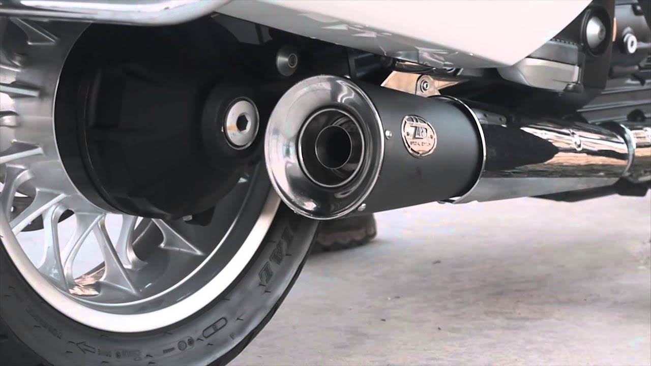 Moto Guzzi California + Zard Exhaust