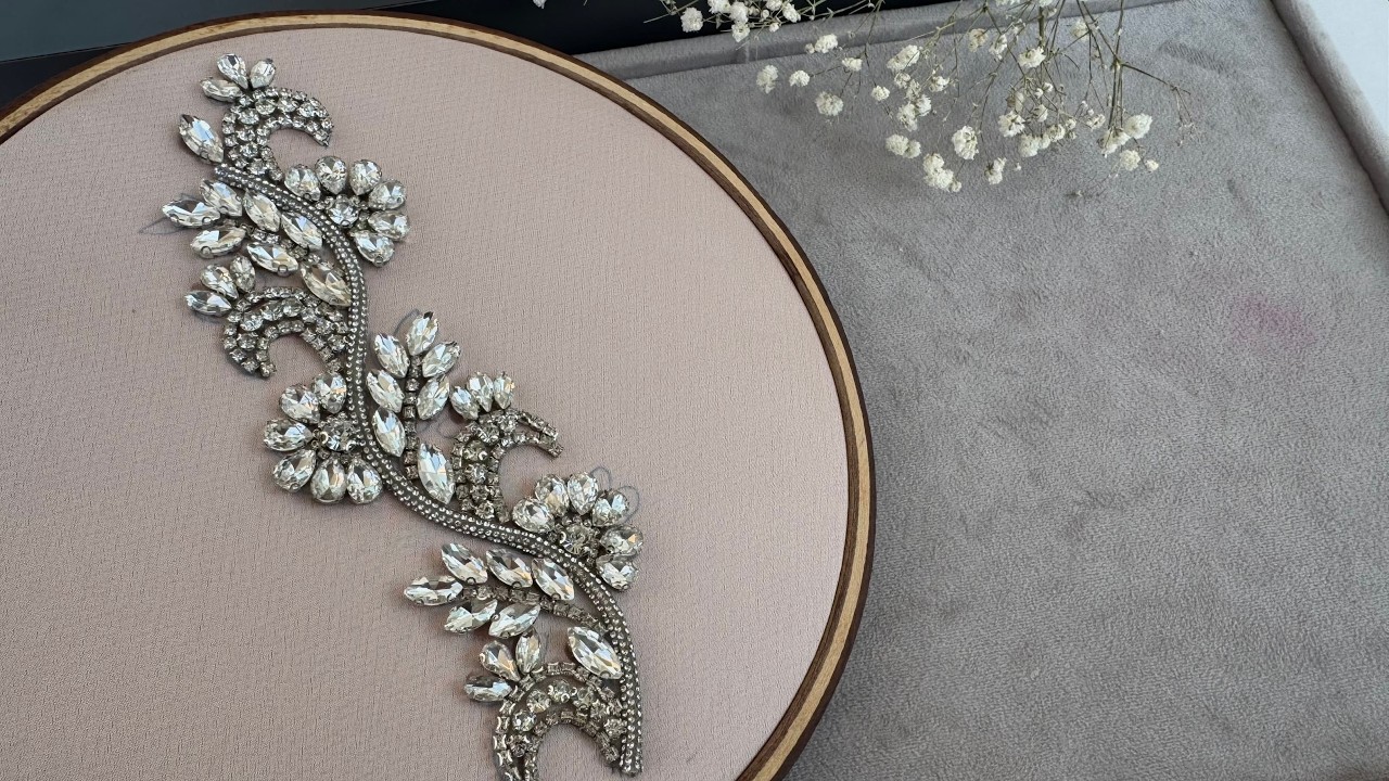 Brilliant stones, lasting designs, techniques to create stunning works