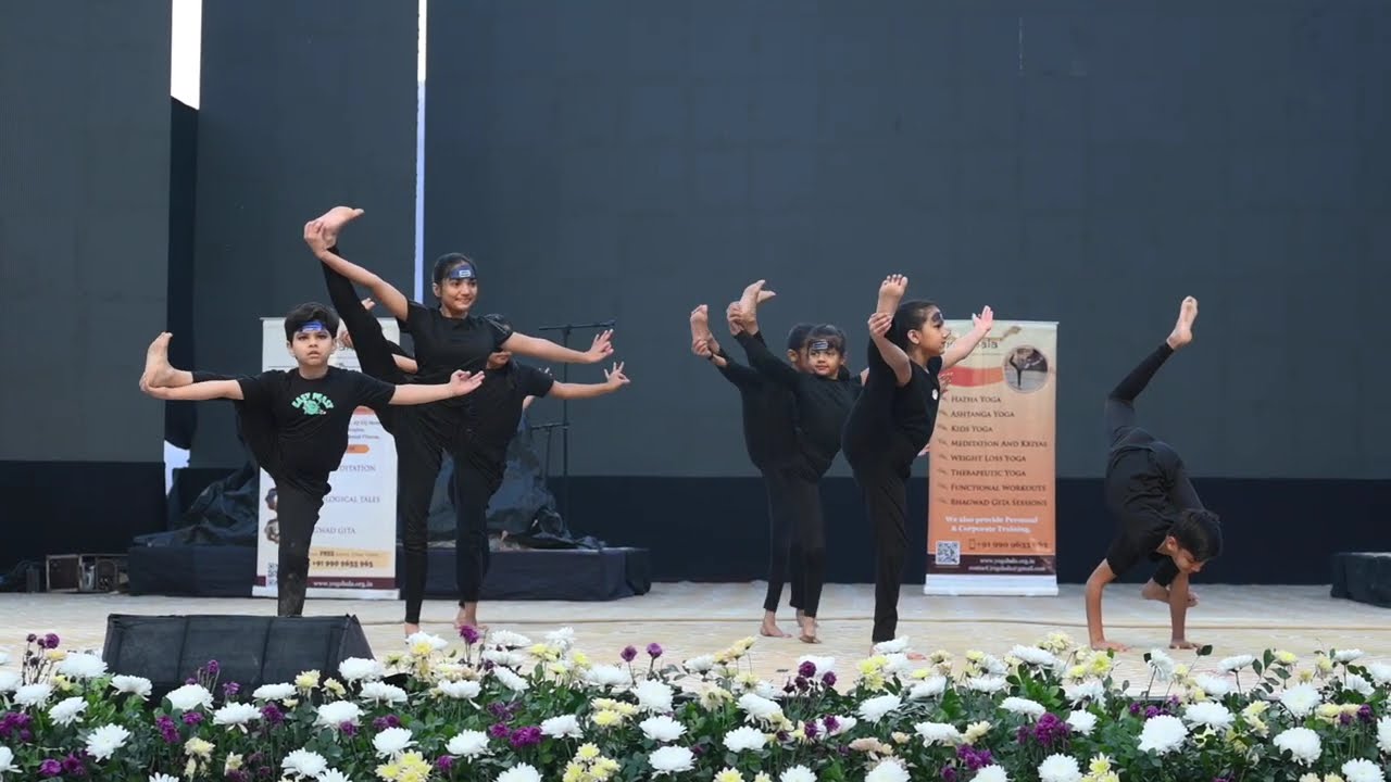 Kid's Advance Group Performance | Atha Yogshala | Yog | Yoga Performance | Rhythmic Yoga Performance