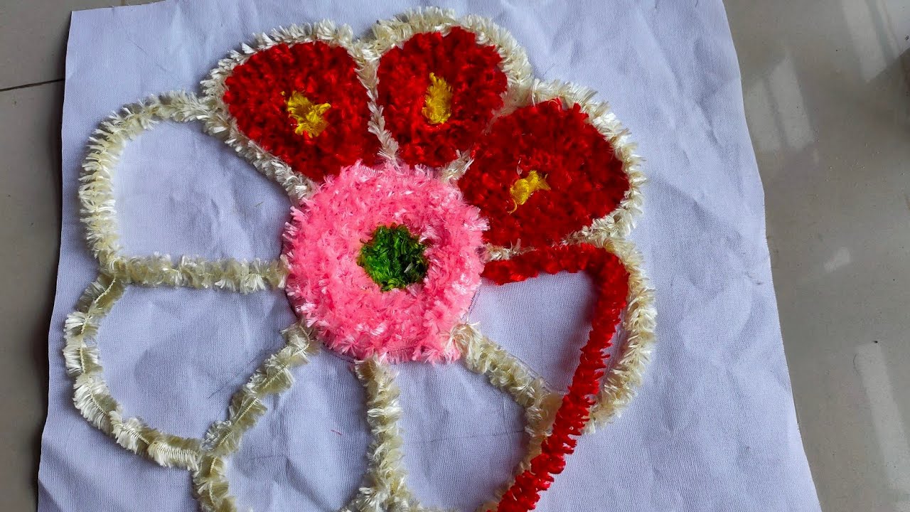 आज लाइव्ह मध्ये नवीन woolen rangoli mat शिकूया.