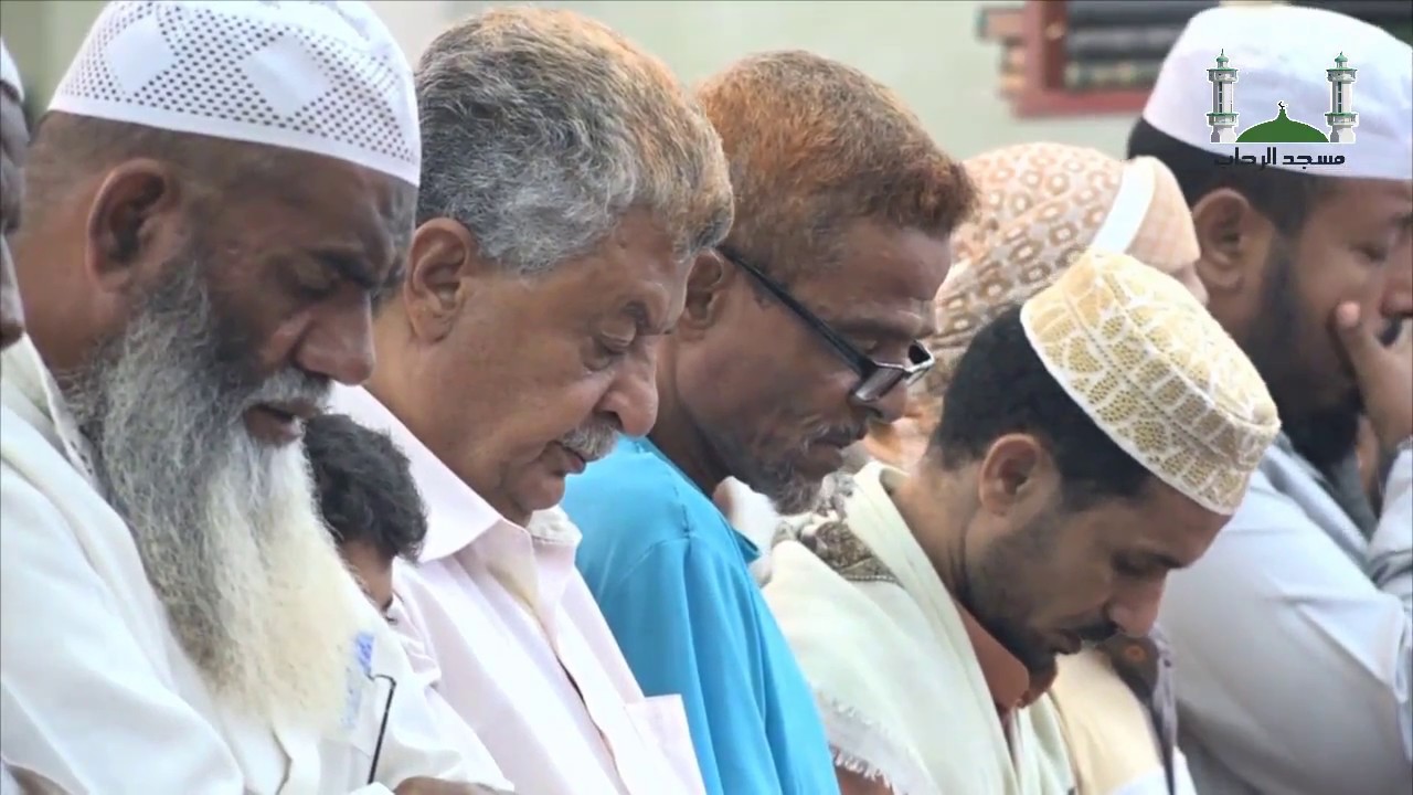 صلاة التراويح من مسجد الرحاب عدن رمضان 1438للقارئ علي باجبير 2