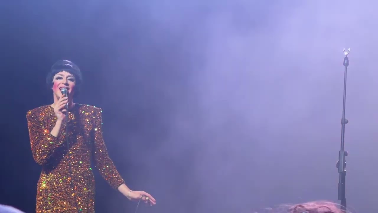 Cindy Lee: Just For Loving You I Pay the Price, Live from Paramount Theatre, Brooklyn