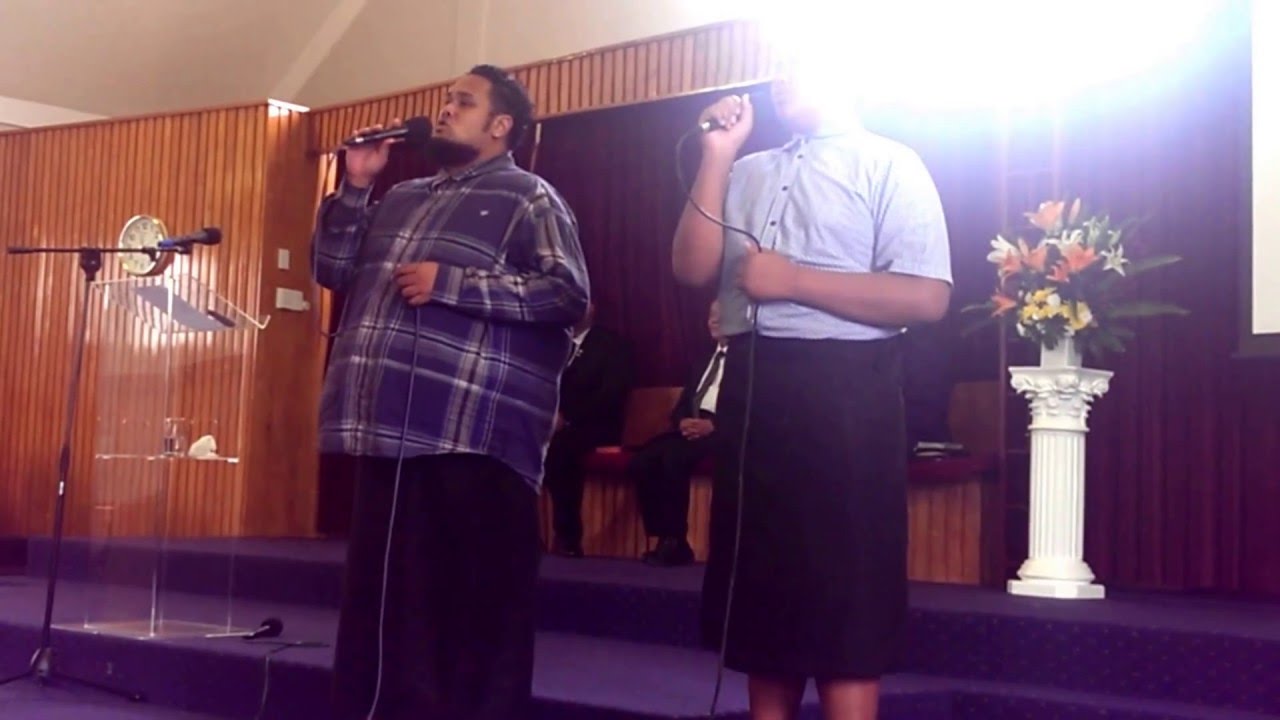 Brothers Mahven and Steven Muaiava singing beautifully April 16, 2016