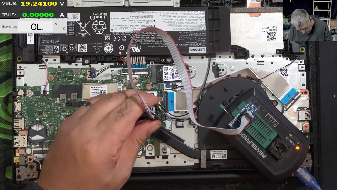 Lenovo V15 G4 AMN включается, но нет изображения, горят индикаторы Caps Look и ESC. Как перепроши...