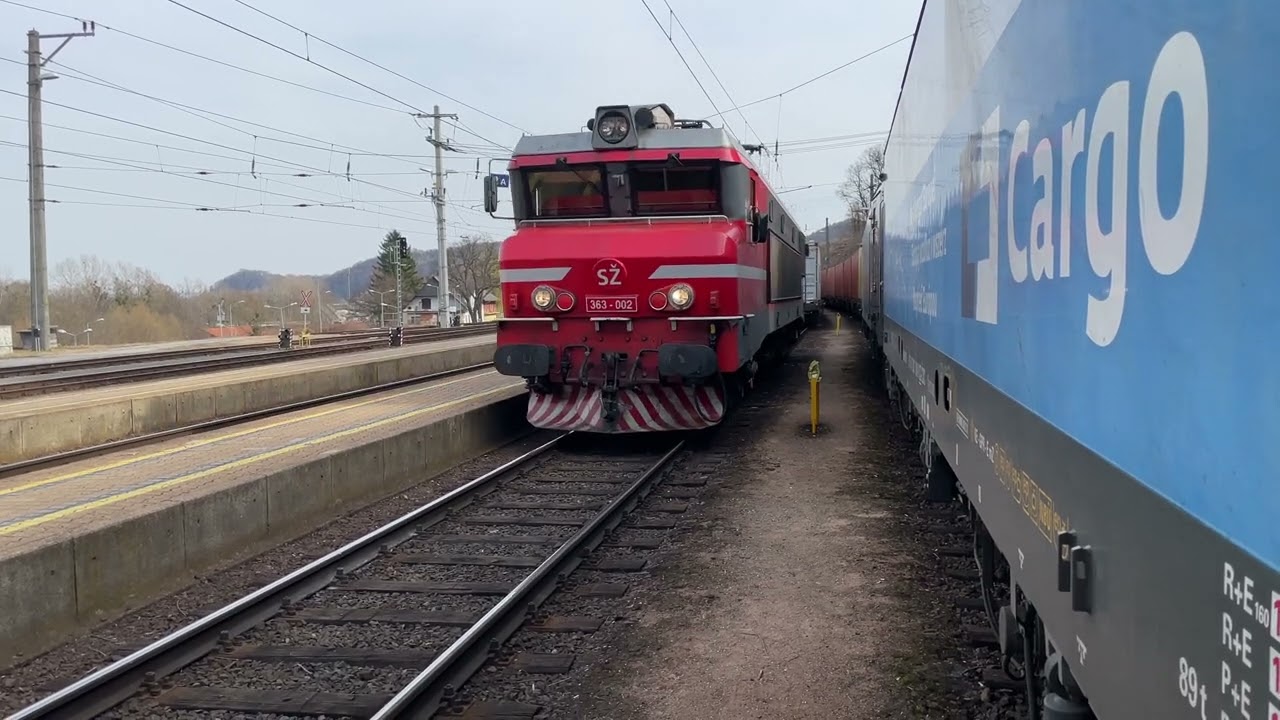 Spielfeld - Straß,  Sz 363 002 beim Verschub am 20.03.2022