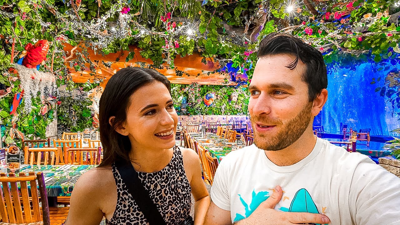 Surprising Casey with Dinner In A Rainforest | Animal Kingdom Change of Plans, Fun Carnival Games!