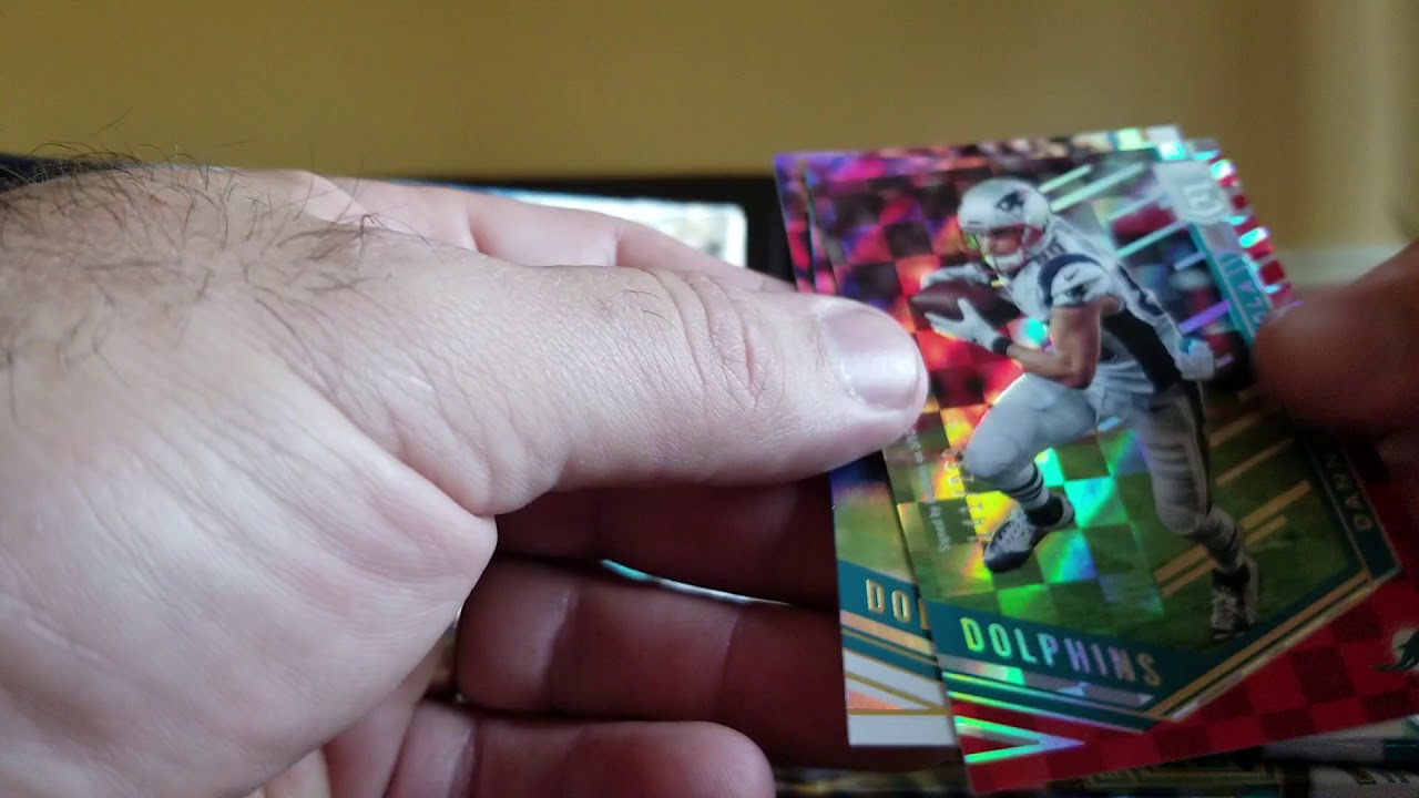 4 hobby packs of 2018 elite football