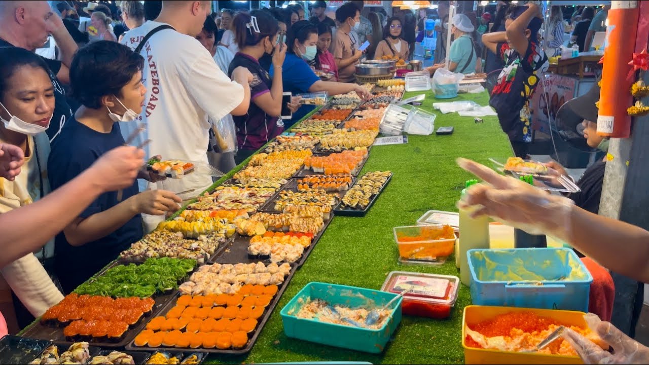 Best Food - Phuket Naka market / Weekend night market in Thailand / Thai street food