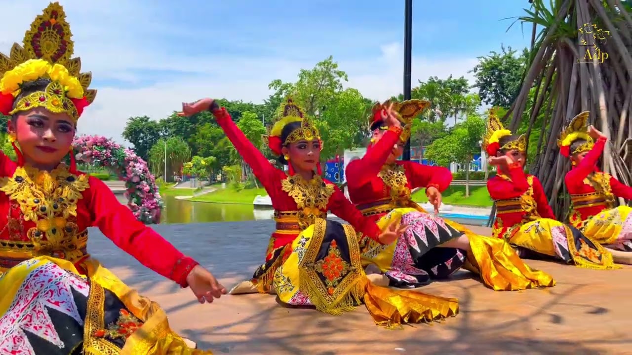 Uji Kompetensi Tari Sorote Lintang Kelas A2 Kelompok 3 