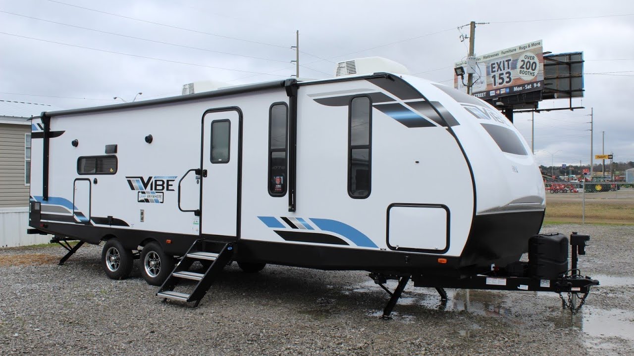 Solar Powered Rear Bath Travel Trailer with Washer/Dryer and a King Bed! 2021 Forest River Vibe 28RB