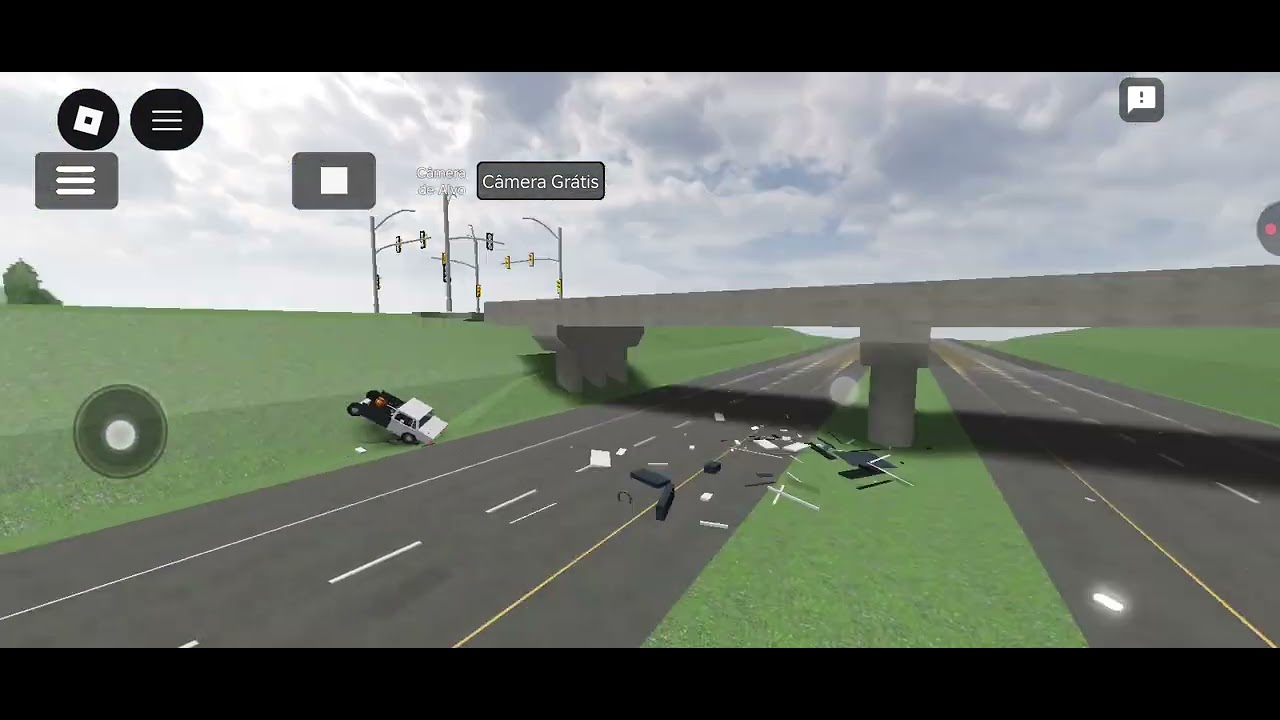 Carro em piloto automático vira e causa acidente simulação Car Crash studio
