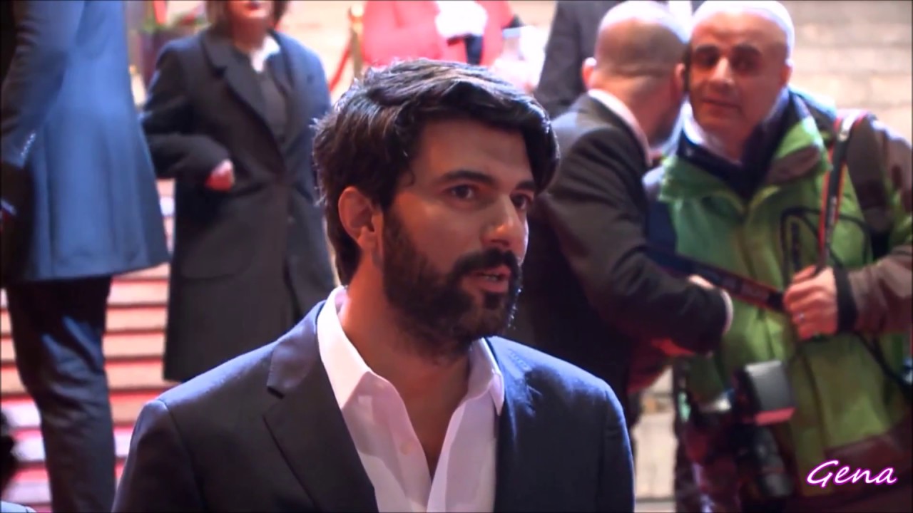 ⭐️💘 Engin Akyurek ⭐️💘 Panten Altin Kelebek awards 2017 miracle maker (you're simply the best )