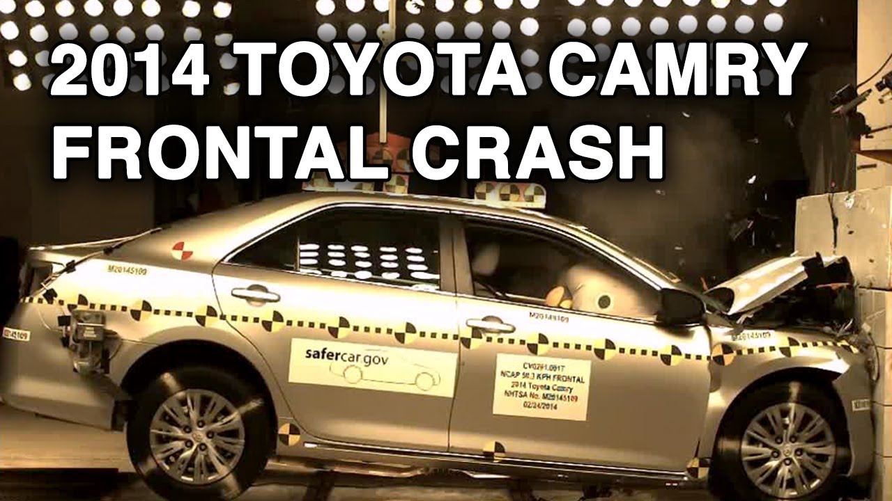 2014 Toyota Camry | Frontal Crash Test | CrashNet1