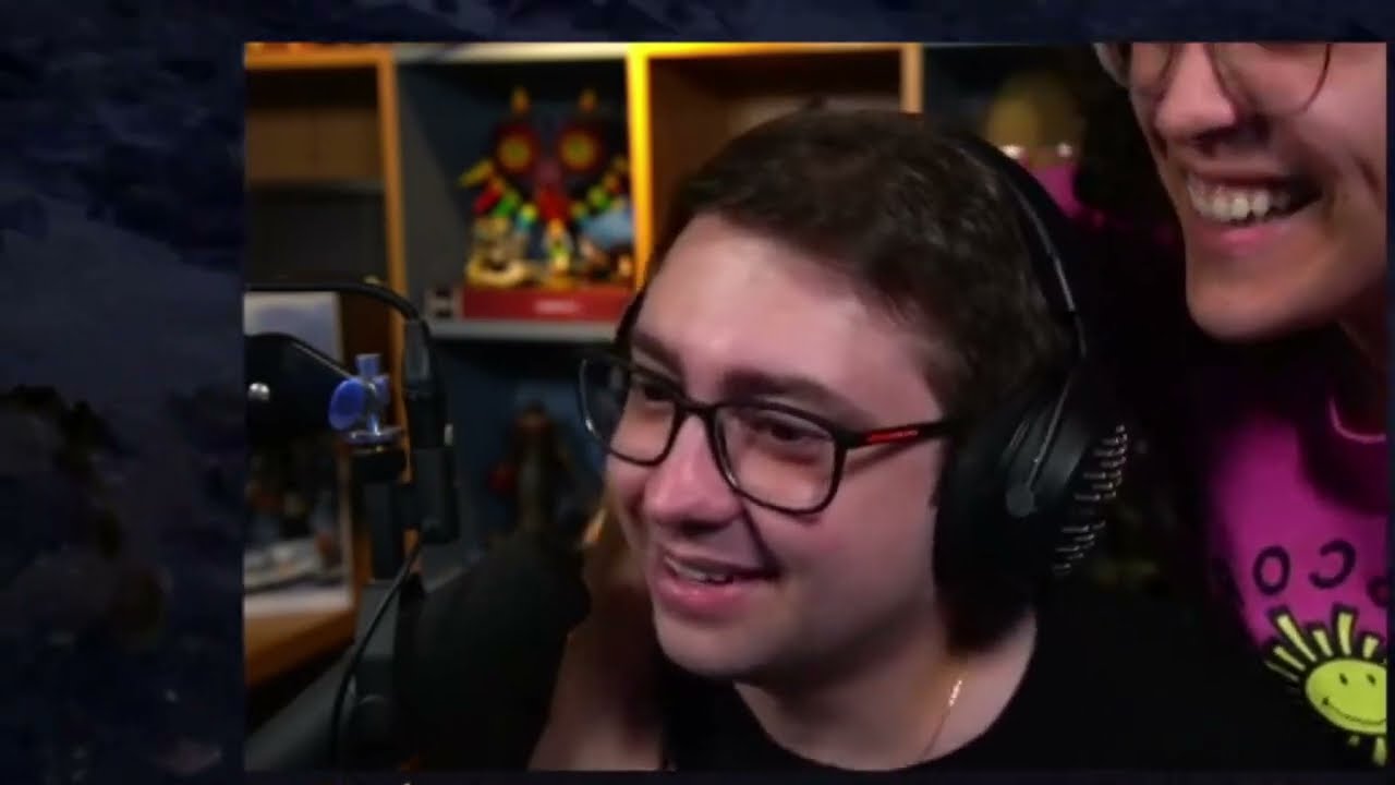 Maethe assustando Alanzoka na live