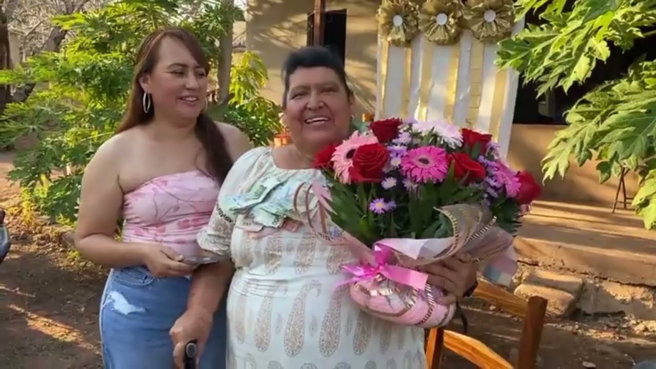 ACOMPAÑENME a sorprender a la Sra. Julia Urquiza con este hermoso detalle de parte de su hno Jesús 