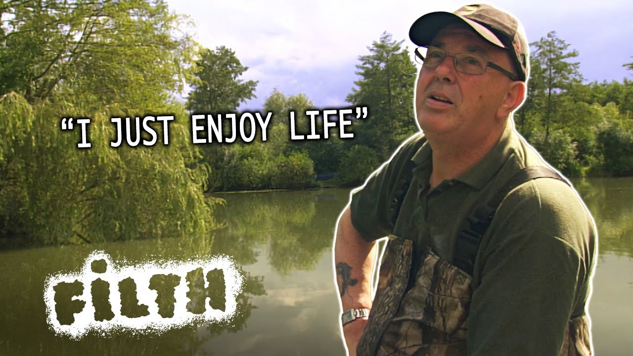 Leisure Day With Litter Picker Lew | SPECIAL