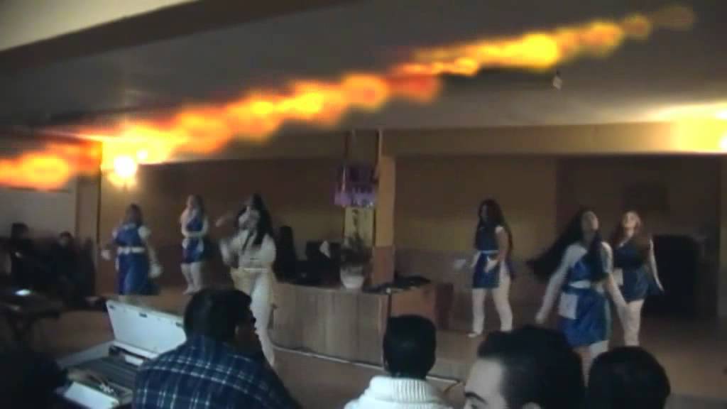 DANZAS GRUPO PENIEL IGLESIA DE LA FELGUERA  .flv
