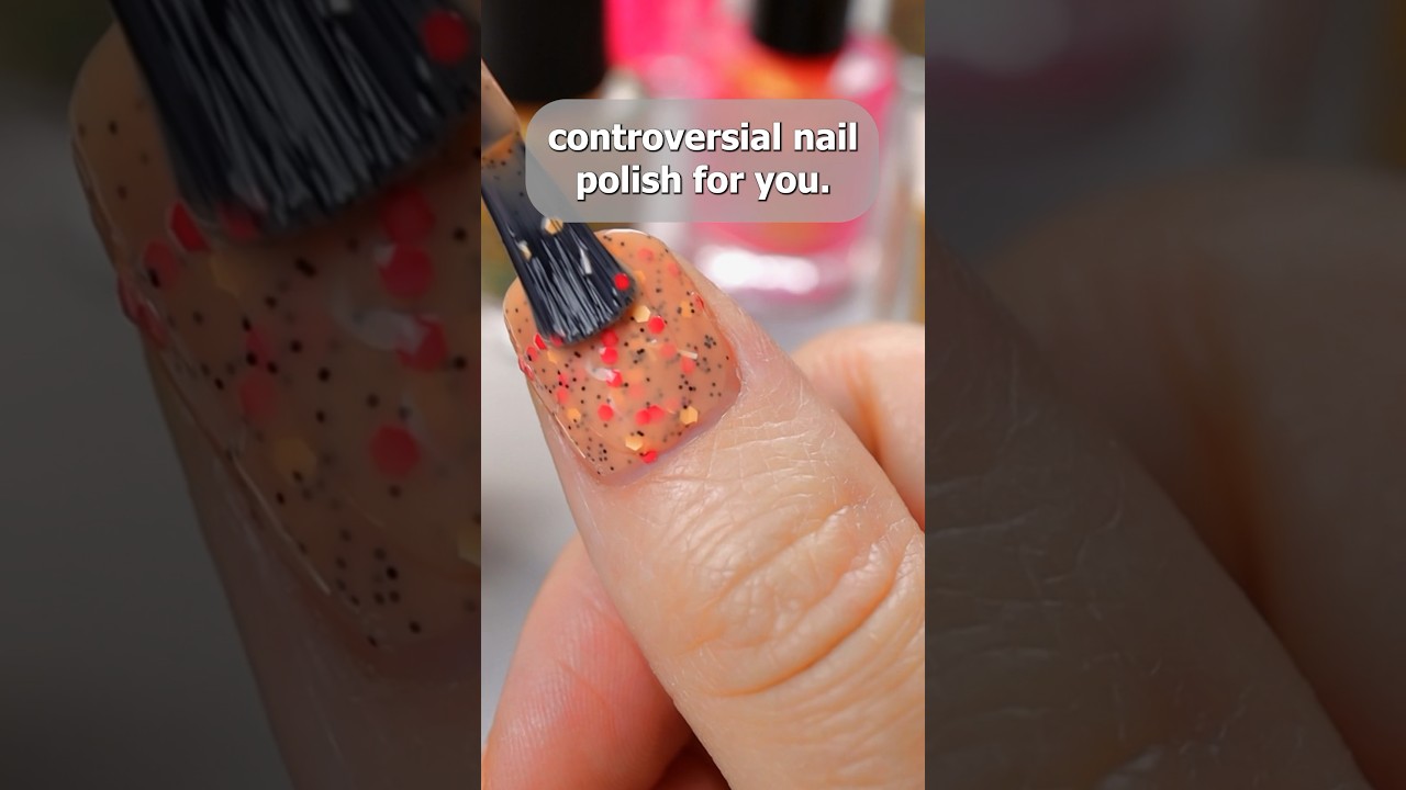 I've been getting a LOT of comments about this one... 👀🍕 #nailpolish #nails