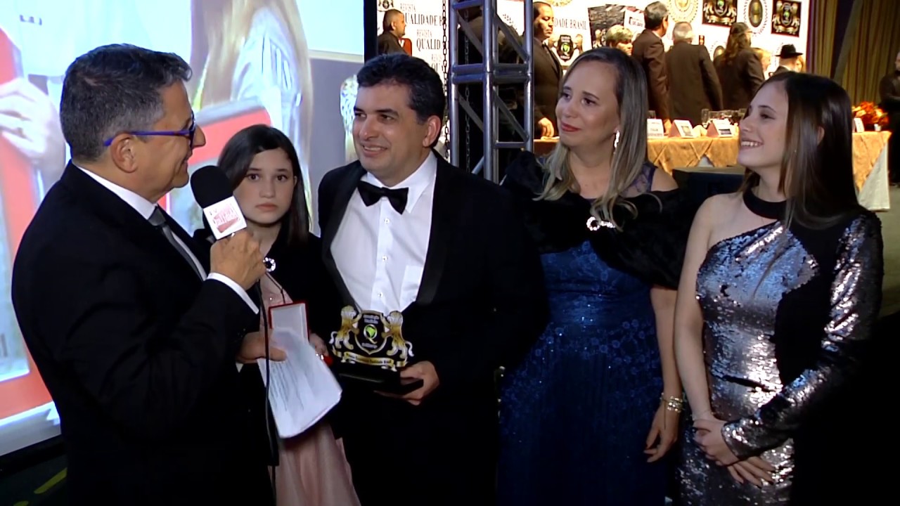 Dr. Sisley Jean Ara&uacute;jo Viana  DIRETOR DA EMPRESA &uml;GREEN AS USUAL&uml;, SEDIADA EM PORTUGAL