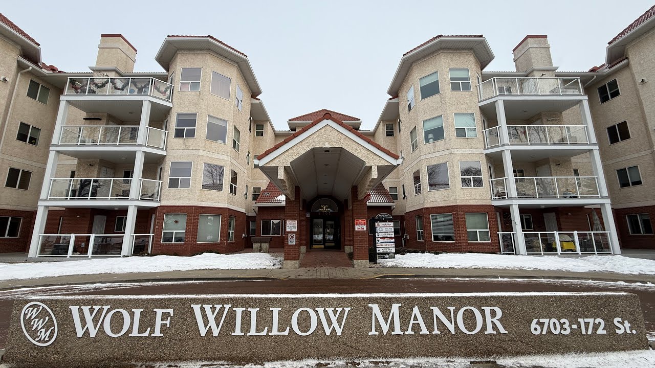 422 Wolf Willow Mannor